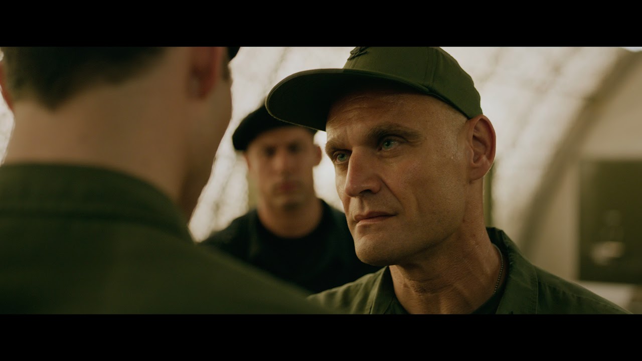 X-Men: Days of Future Past (2014) - Mystique vs Soldiers