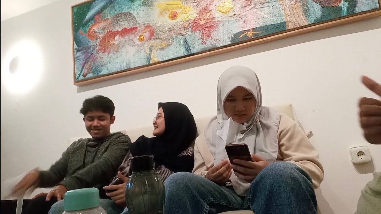 19/3/23 - main di kafe tuin waktu masih muda