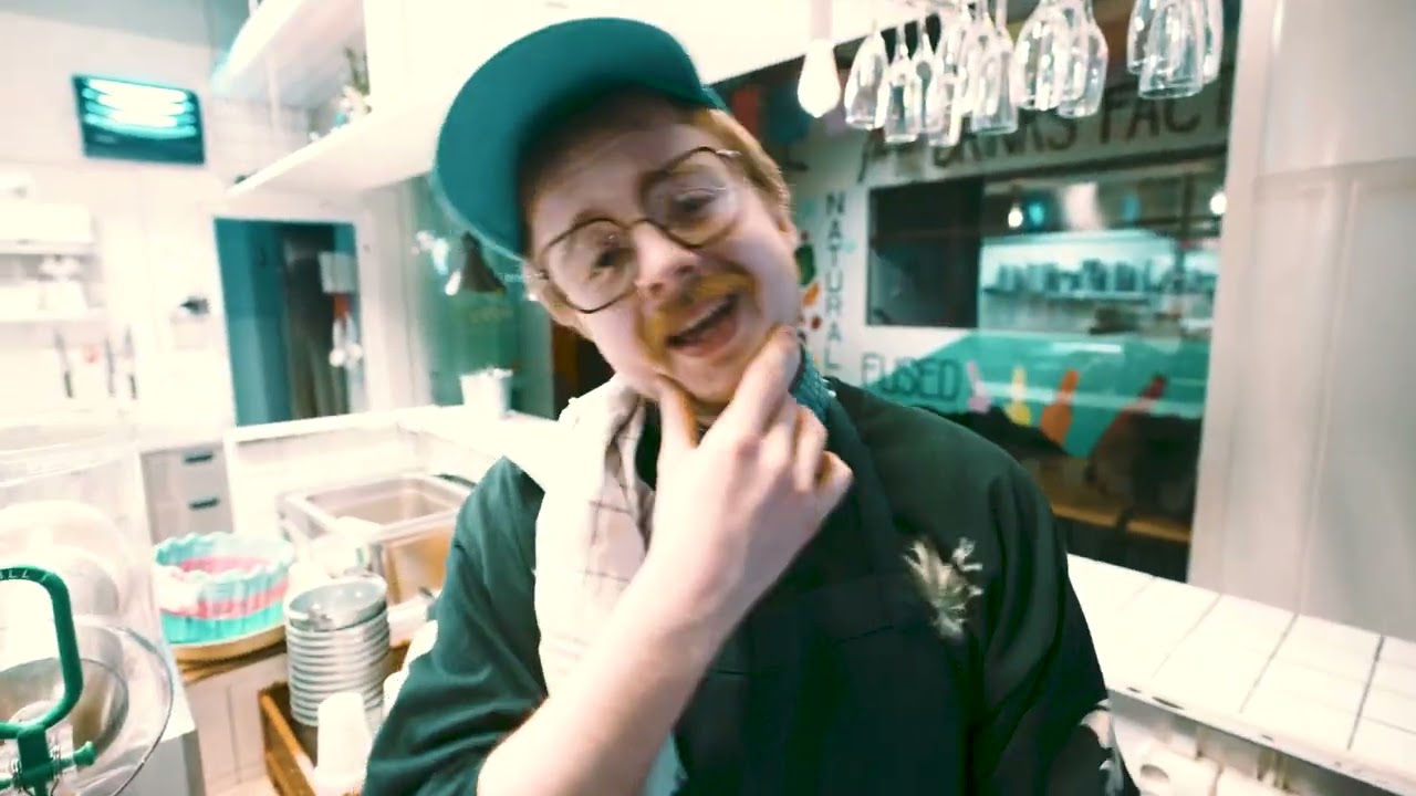 XT feat. Good Boys - Meksikonlahden tapaus (prod. Pehmee Goo)