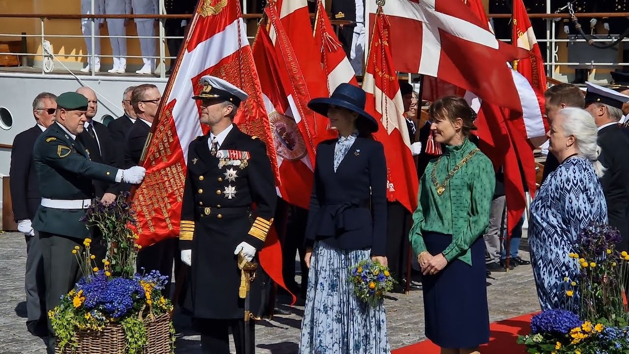 Kongeskibet Dannebrog med Kong Frederik og Dronning Mary, Helsingør, 7. maj 2025