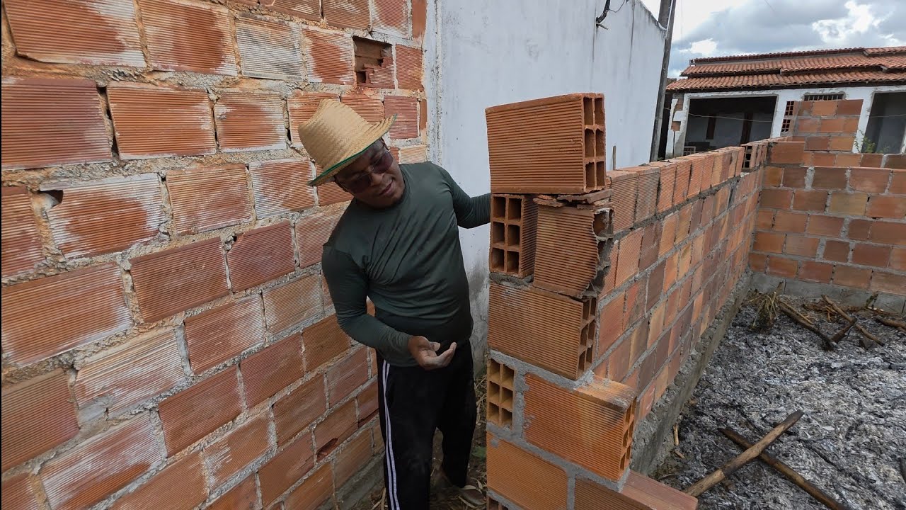 A casa torta tá de volta Quinho na diária 
