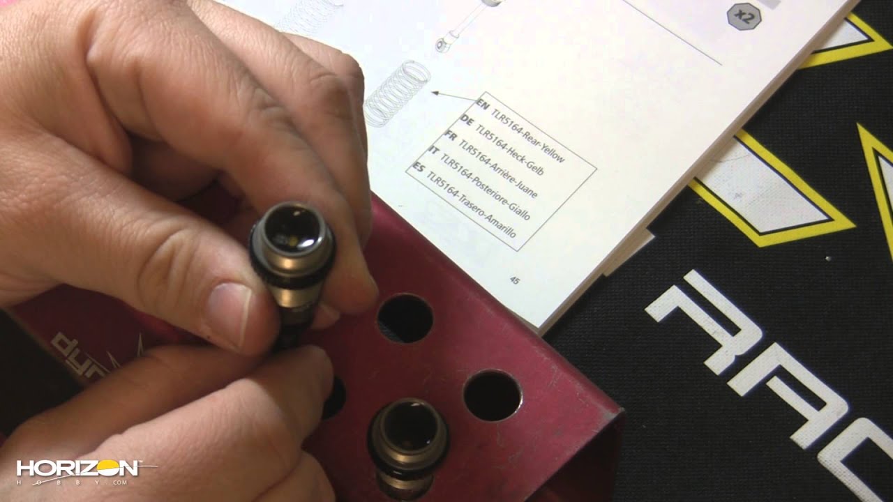 HorizonHobby.com How-To - Rebuild the Shocks on your 22™, 22T™ and 22™SCT