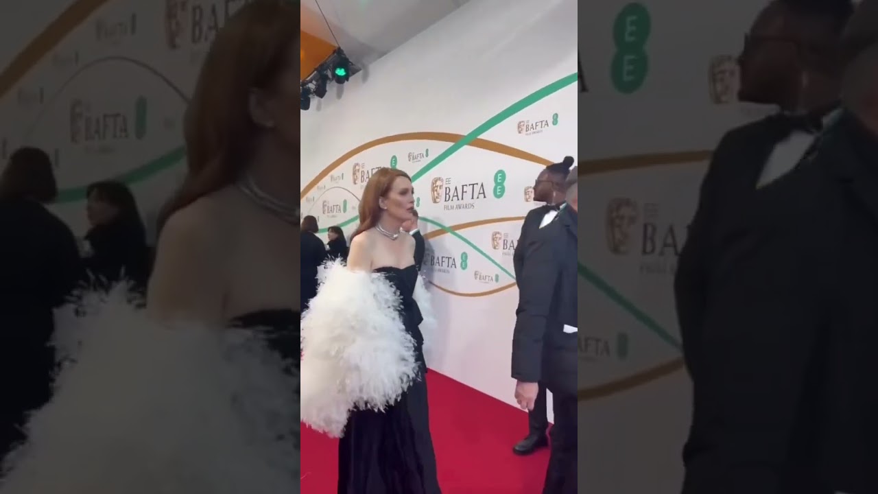 Julianne Moore at the EE BAFTA Film Awards 2023. 