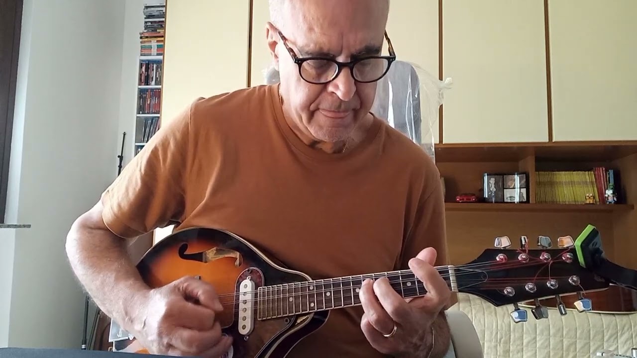 🌼 Silenzio cantatore 🌼 Lama-Bovio. Classico napoletano      (rivisitato)