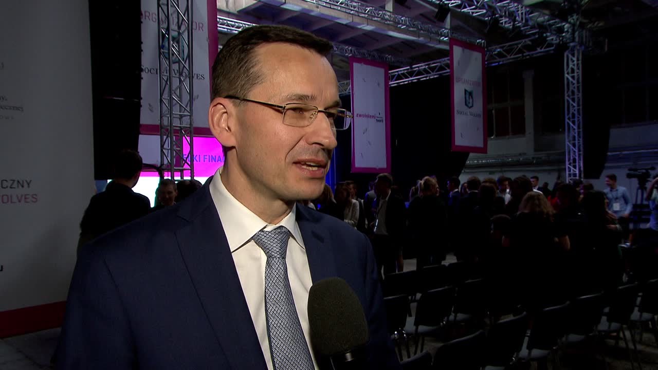 Minister Morawiecki zwolnił dzieci z nauki teorii. Olimpiada 