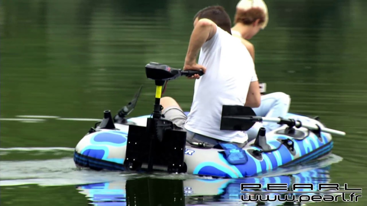 Bateau pneumatique à moteur 2,5 CV / 1850 W - [PEARLTV.FR]