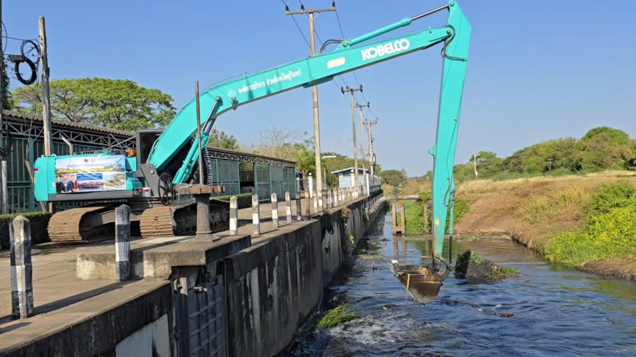 บูมยาว16เมตร ขุดลอกคลอง โครงการคลองสวยน้ำใส