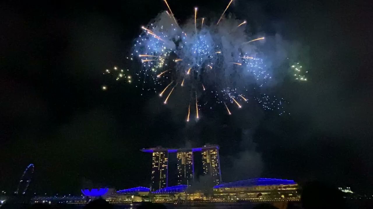 Disney Adventures firework and drone show
