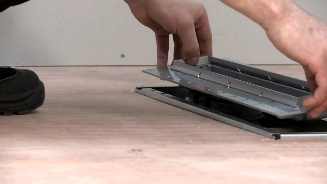 PURUS Centre Linear installation video