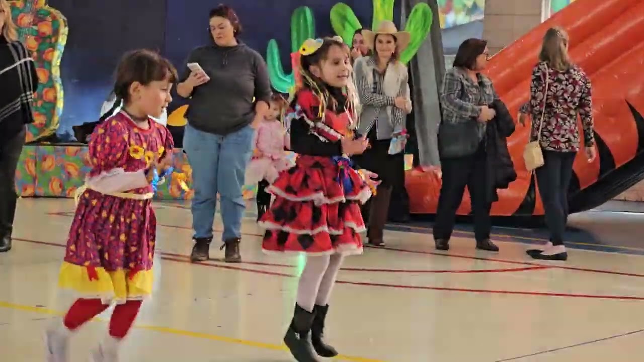 Apresentação Festa Junina G5 Quacatu 2025