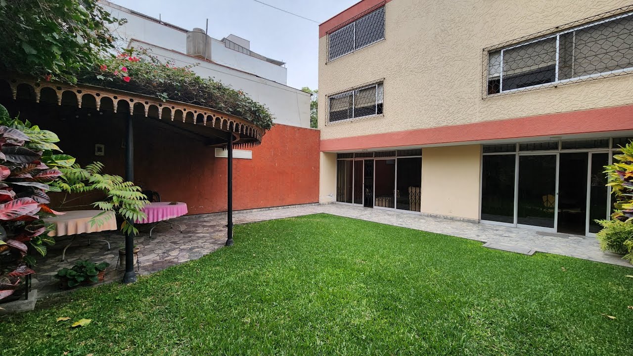 EN VENTA - Casa en Av. Mariscal Ramon Castilla, Surco