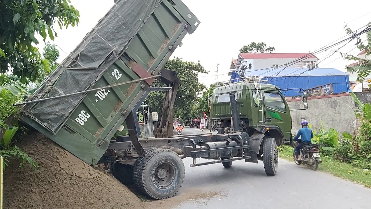 🔴 Công nông chở gạch | ô tô tải ben chở cát đổ ben | máy xúc cẩu cát | Brick truck dump truck #1