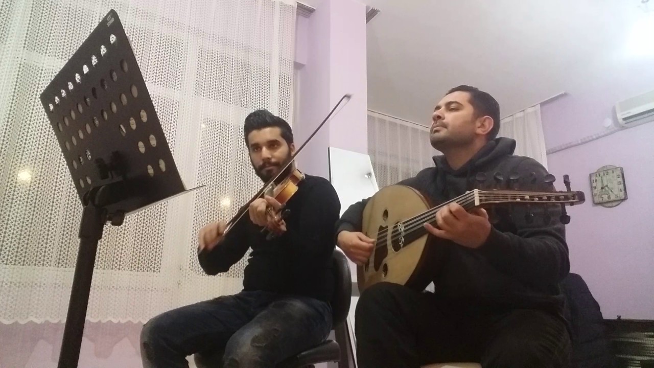Nostalji , Beste: Göksel Baktagir , Ud: Onur Bezci & Keman: Murat Sertdemir