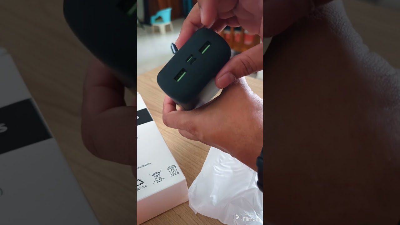 Amazon Basics 27000mAh Power Bank