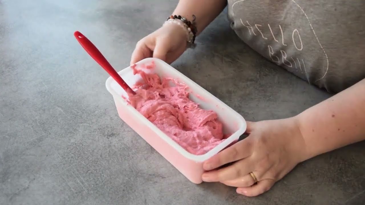 De glace aux fraises express sans sorbetière 🍨🍨🍨