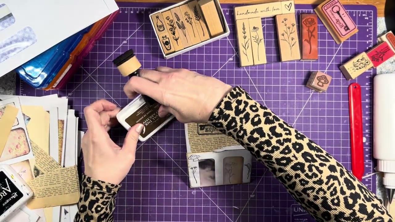 Идея конверта для рекламной рассылки в качестве основы для дневников #thesimplecrafter #useitup