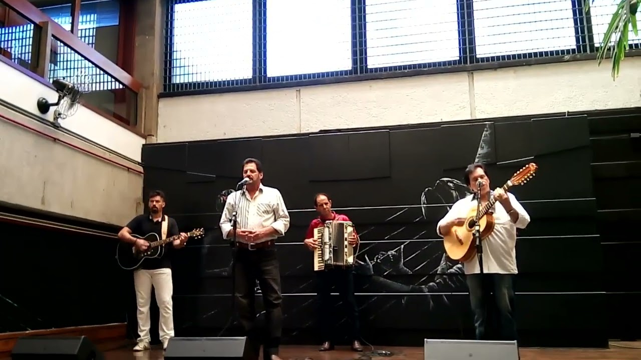 Castro e Caim - Couro de Boi