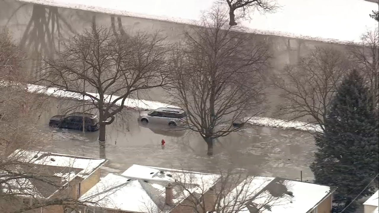 LIVE: Officials provide update on large water main break in Skokie