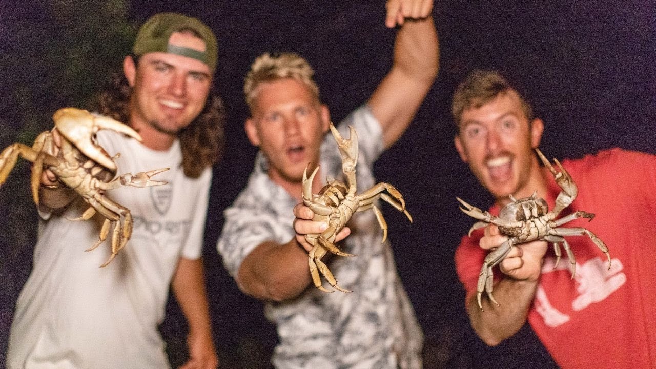 LAND CRAB Hunting in The Cayman Islands! {Catch Clean Cook}