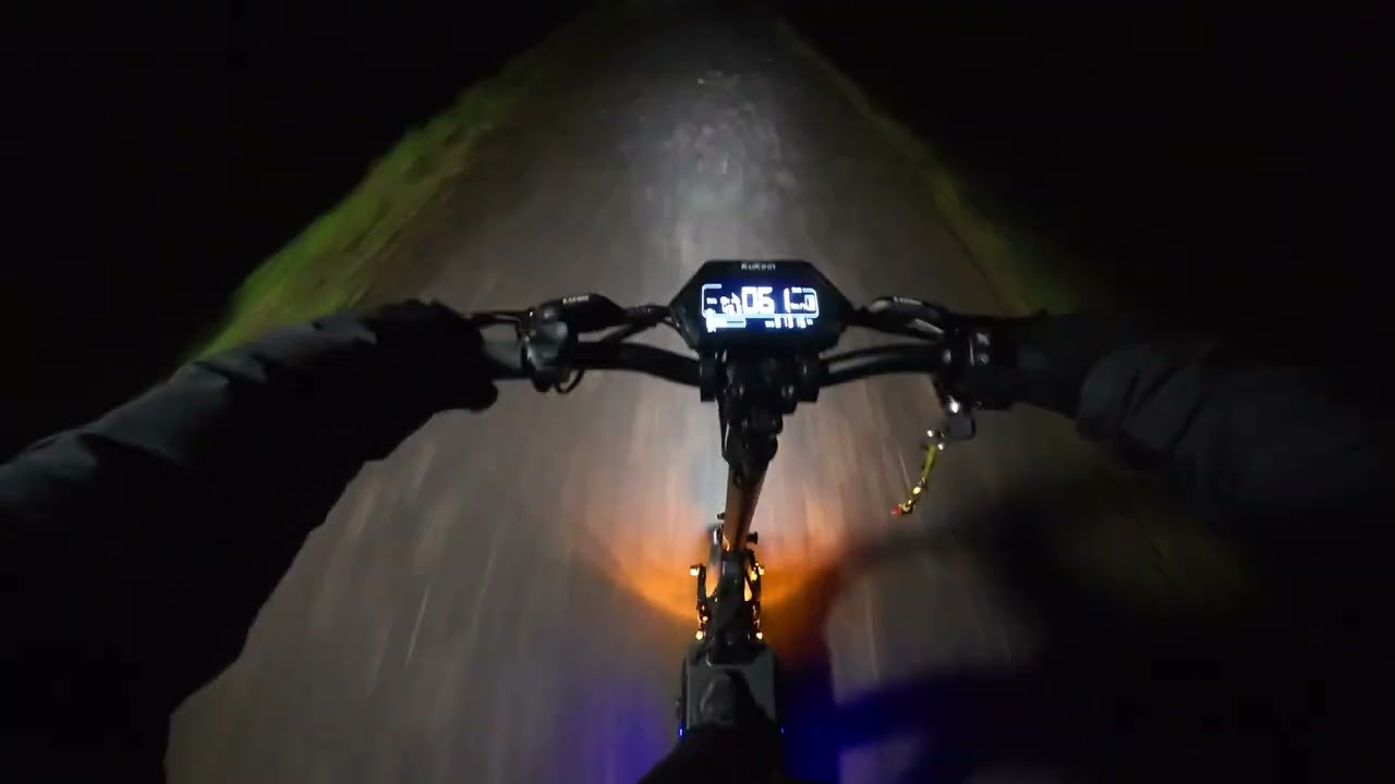 Quiet Ride on the G2 Master — Raw Footage (Day & Night)