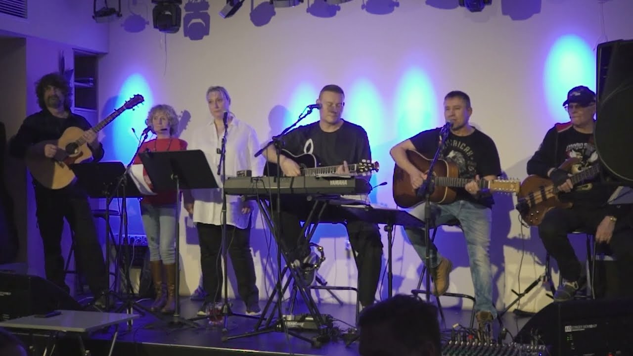 SKLÁDANKA (Brontosauři)