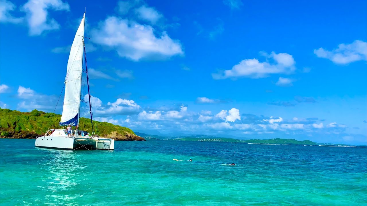 Martinique - La Baignoire de Joséphine Îlets Chancel et Madame et Une belle journée au paradis!  4K
