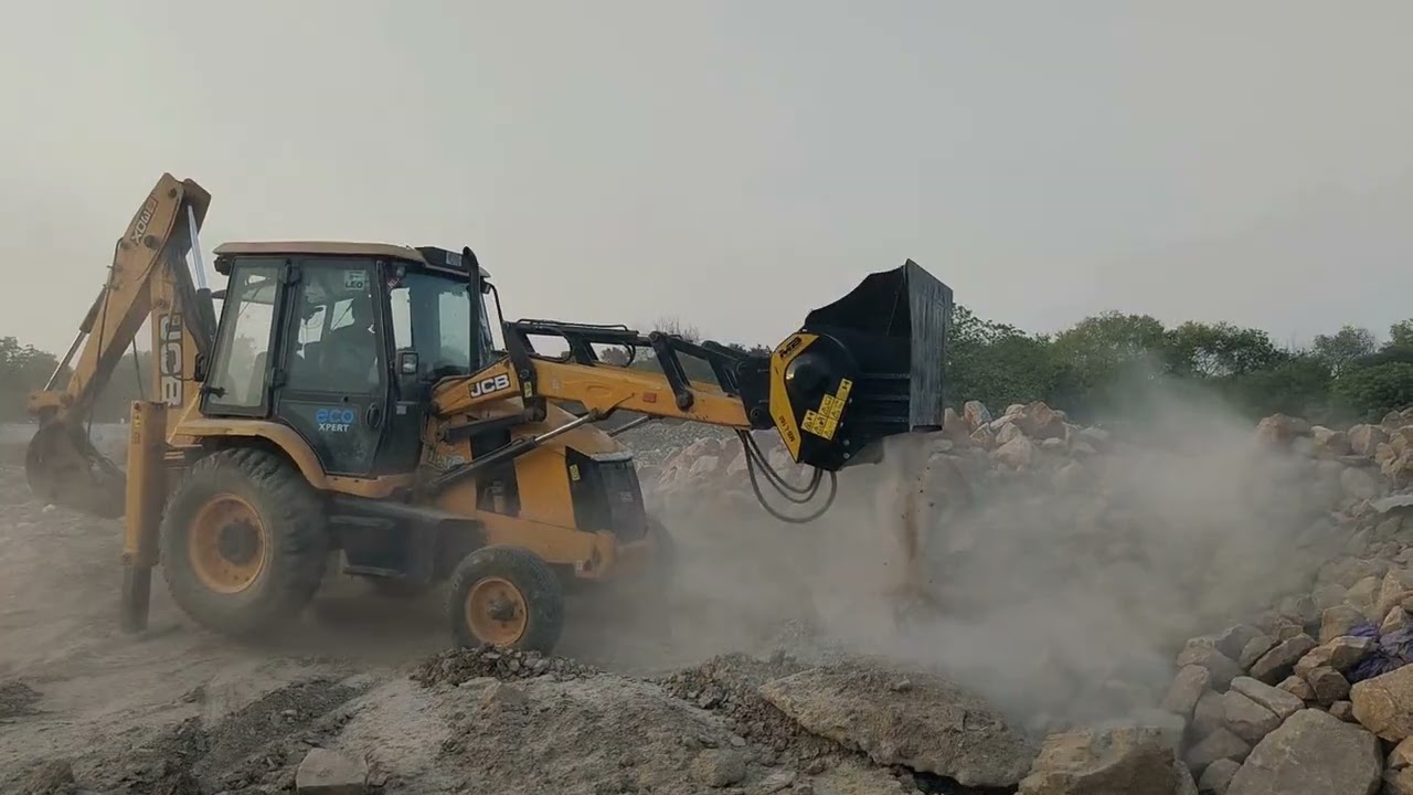 Delhi Customer's Experience with the MB-L160 S2 Crusher for Demolition & Recycling