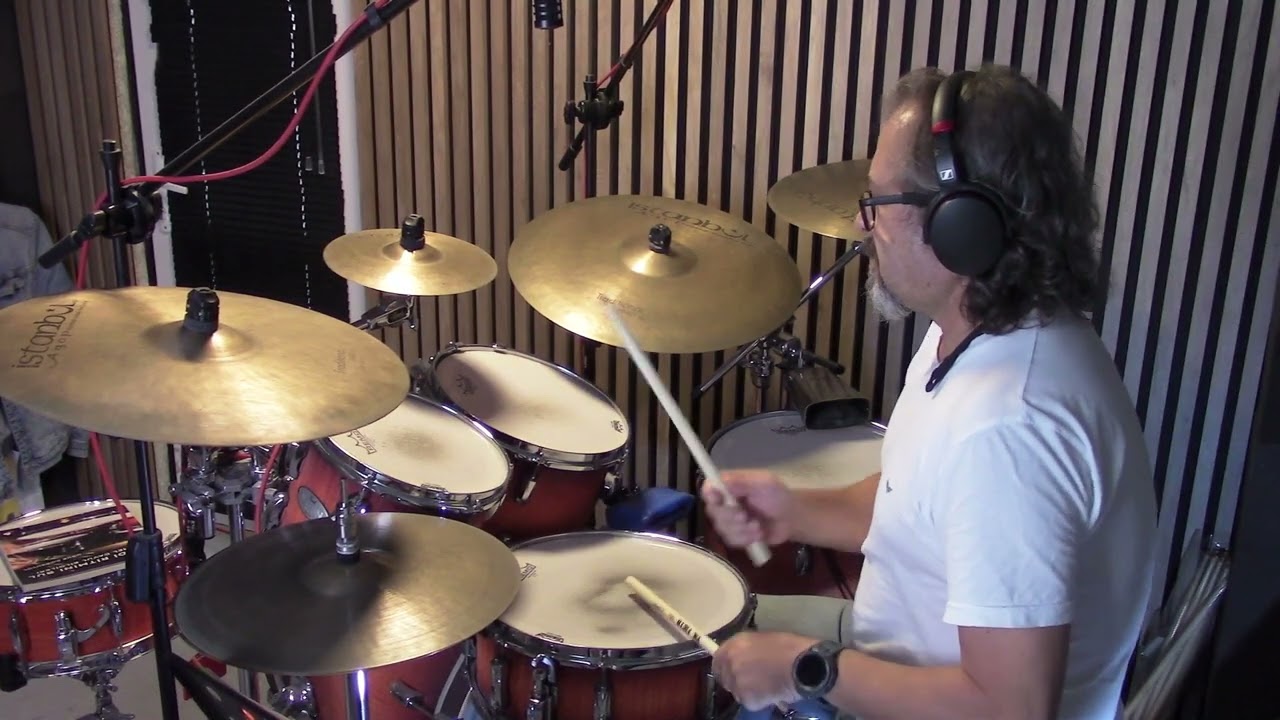 Aynalı Kemer   Barış Manço  drum cover