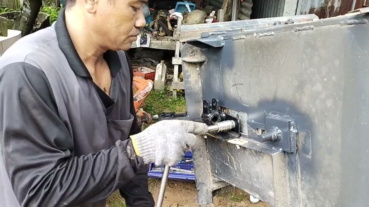 ข้อดีและวิธีการติดตั้งคอสปริงรถเกี่ยวข้าว DC 70