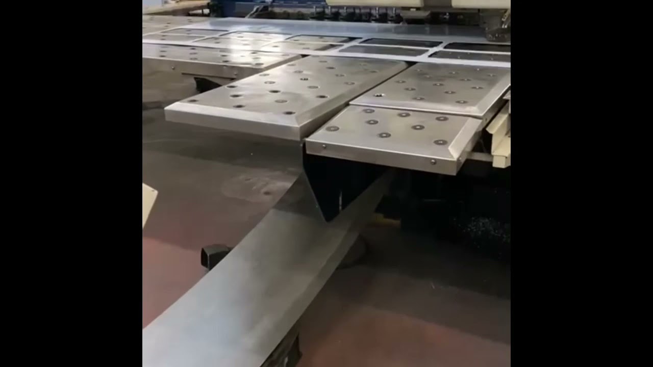 combinata laser punzonatrice TRUMPF Trumatic 600L usata