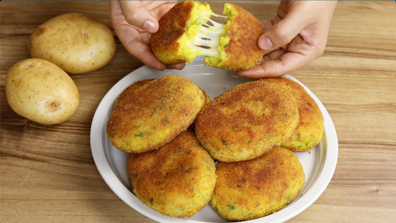 Когда у вас есть 3 картофелины и 2 яйца, приготовьте это вкусное блюдо! Дешево и легко! через 10 мин