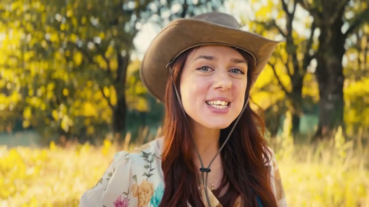 Linda Austin - Life I'd Like (Official Video)