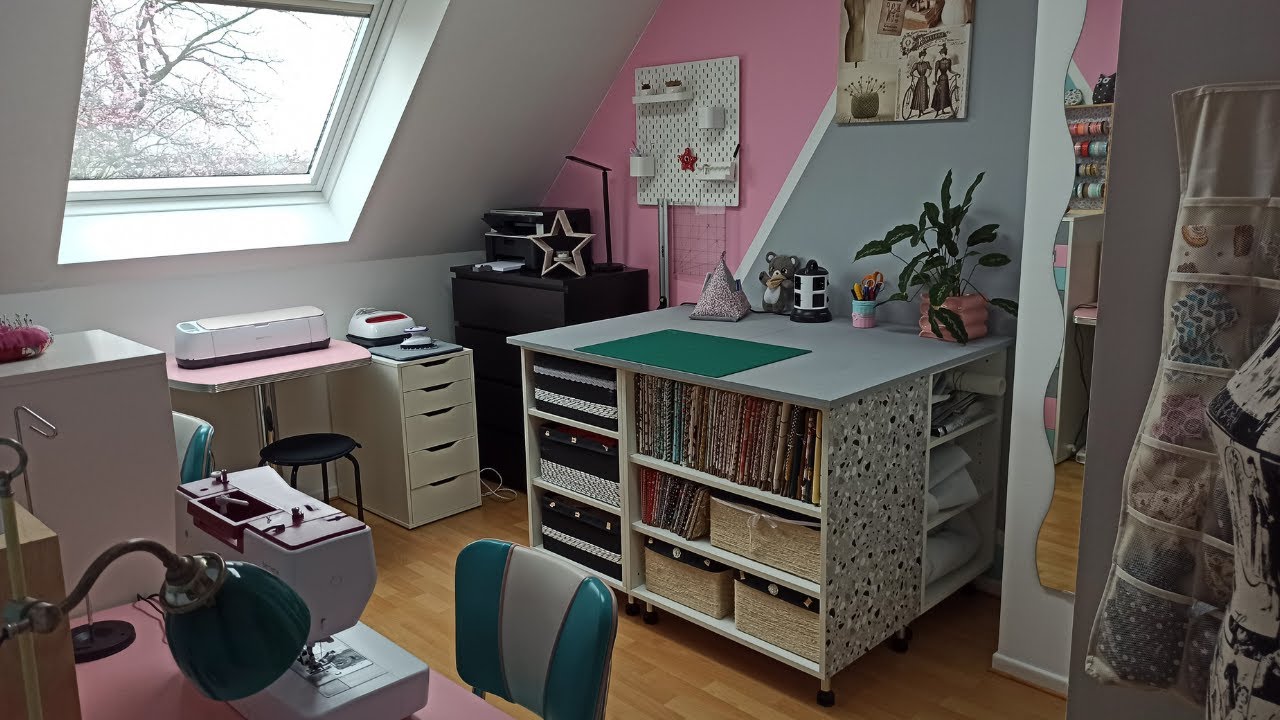 Visite de mon atelier couture - Room tour Atelier Rose Bobine - Matériel de couture et de broderie