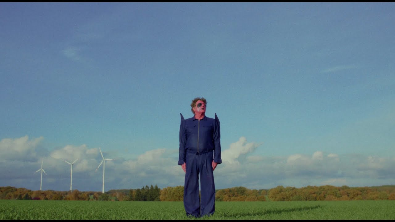 Pink Mario - Cauliflower Cloud (Official Video)