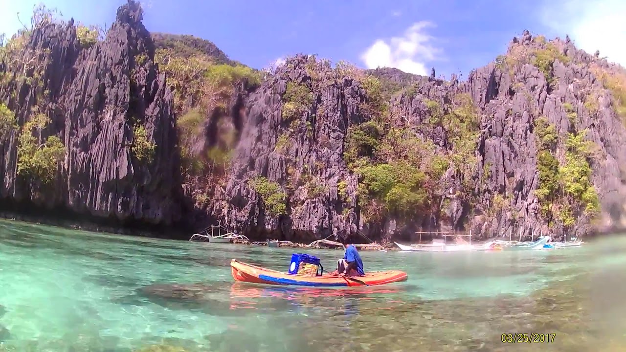Entrance to Small Lagoon - El Nido, Palawan