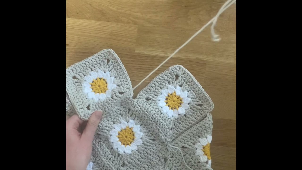 How to assemble a granny square bag part 2