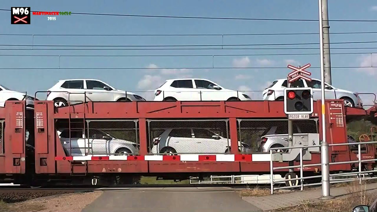 Železniční přejezd Kojice [P4916] - 21.8.2015 / Czech railroad crossing