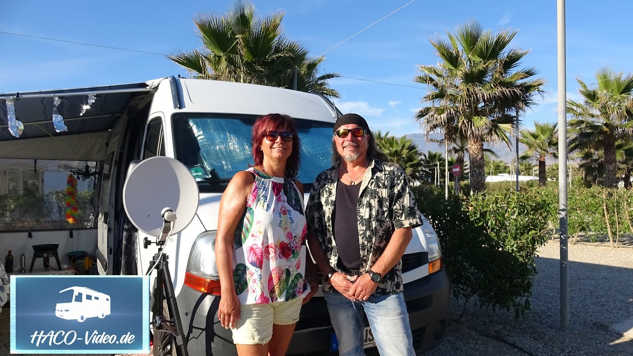 Camper erzählen! Simone und Udo in Spanien mit selbst ausgebautem Mobil!