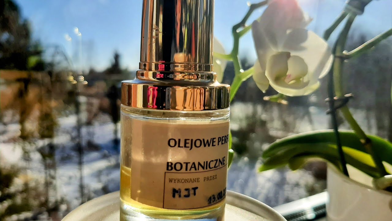 Olejowe perfumy botaniczne - możesz zrobić je w domu. Melarosa #134