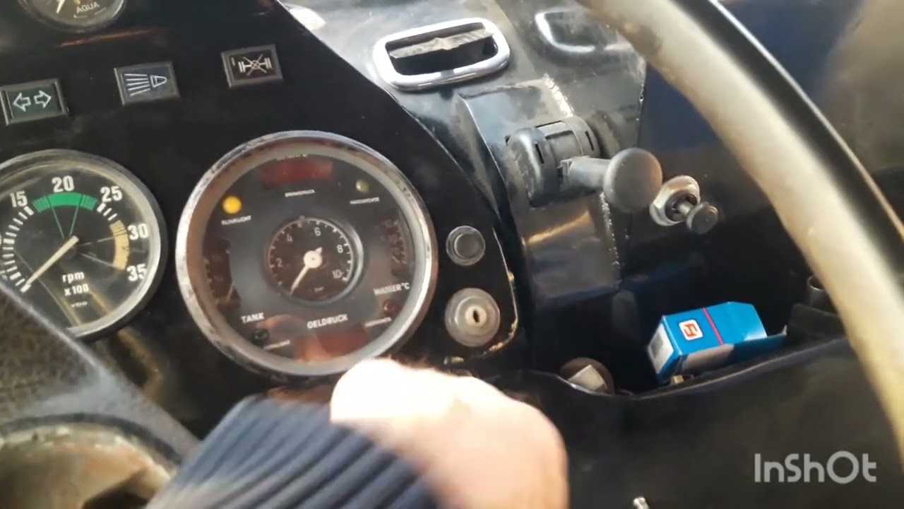 colocando nuevo tablero en el Mercedes 1114