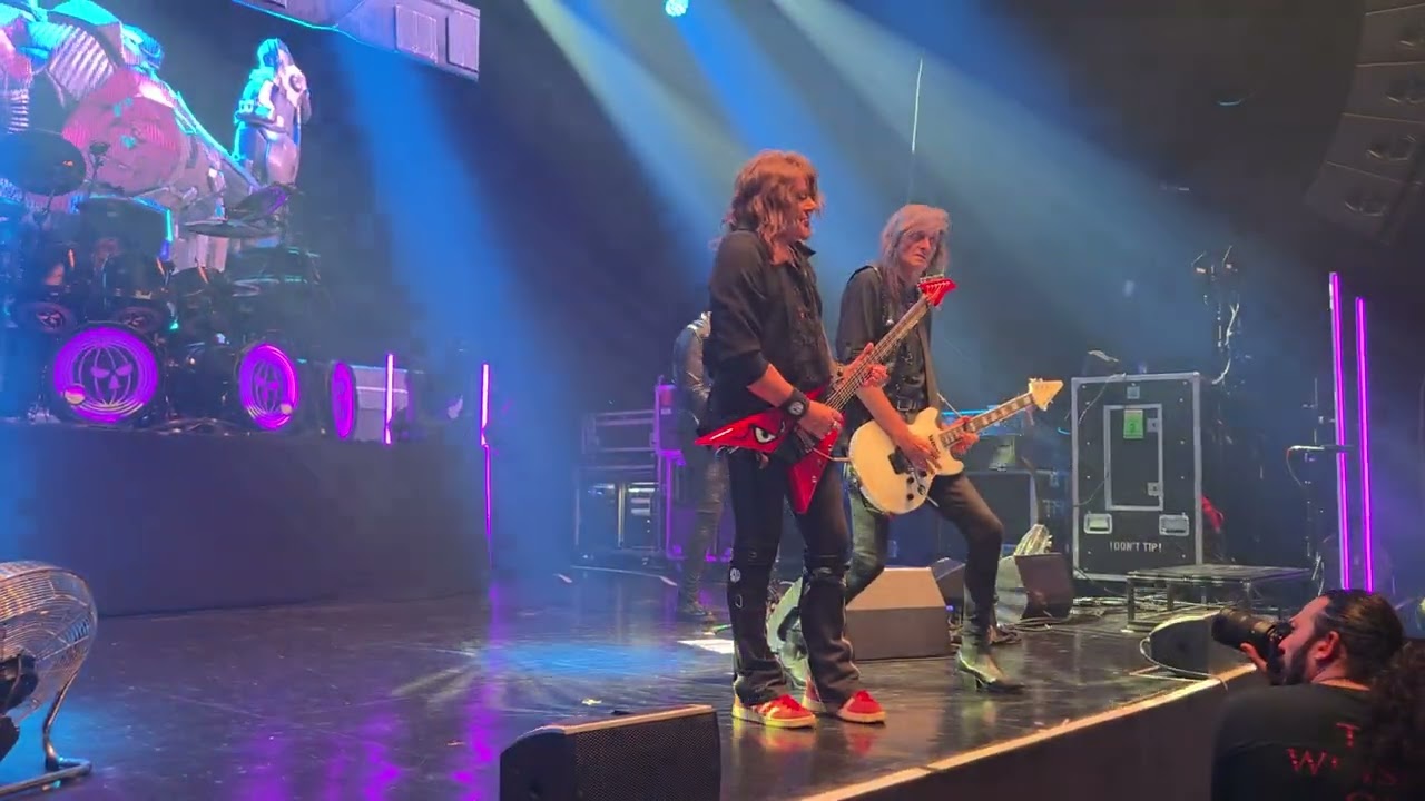 Helloween,  Future World. Sentrum Scene 03.12.2025