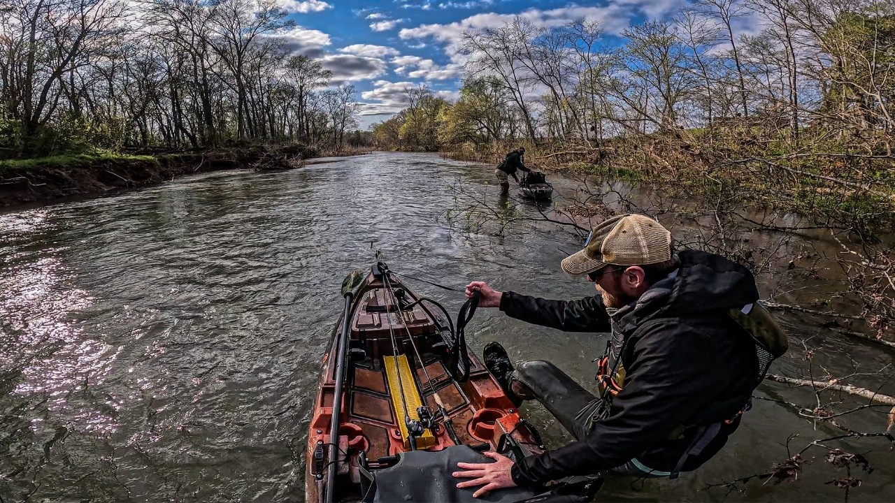 Fishing the NEW Crescent Smallie SF for the First Time! (Skinny Water Smallmouth Test)