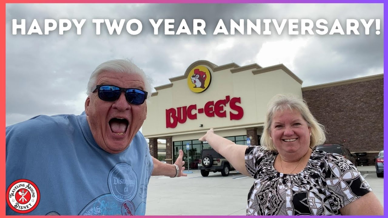 FIRST TIME AT BUC-EE’S for Snacks, Gas and a Great Big BBQ Sandwich | Traveling Around Disney