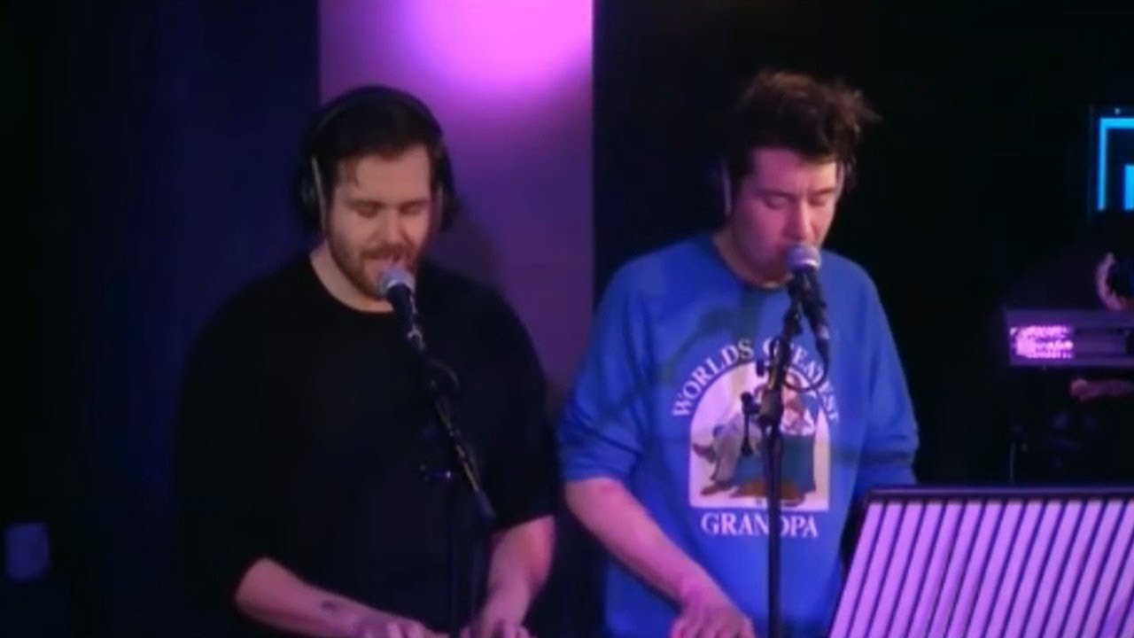 Bastille - Locked Out Of Heaven / Angels / Diamonds mash-up (Bruno Mars / The xx / Rihanna cover)