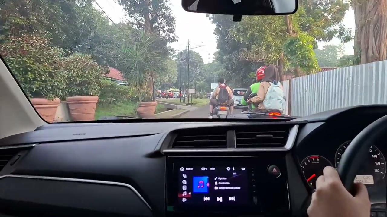 Berkangkat sekolah pko