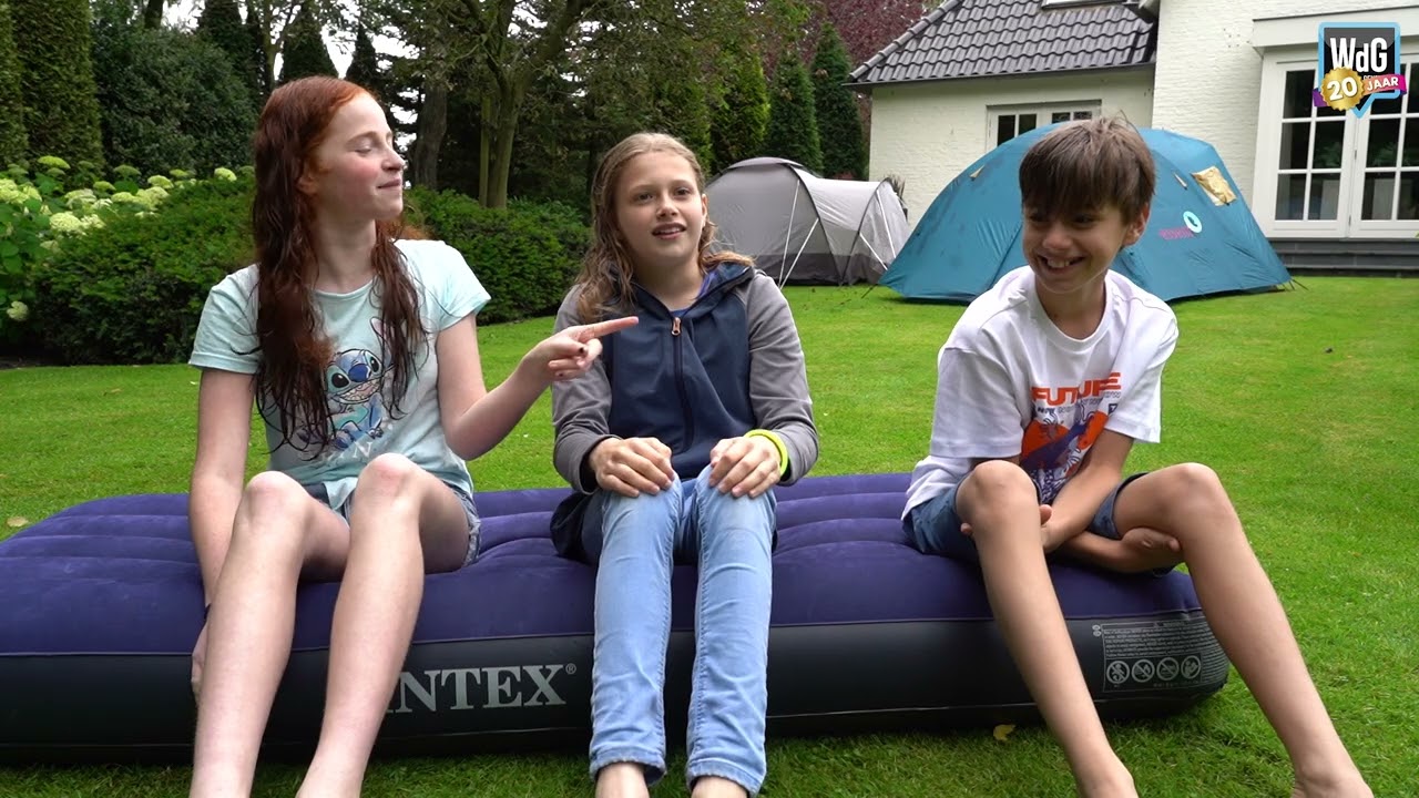 Schoolverlaterskamp KindCentrum Altweerterheide in de tuin van allereerste juf