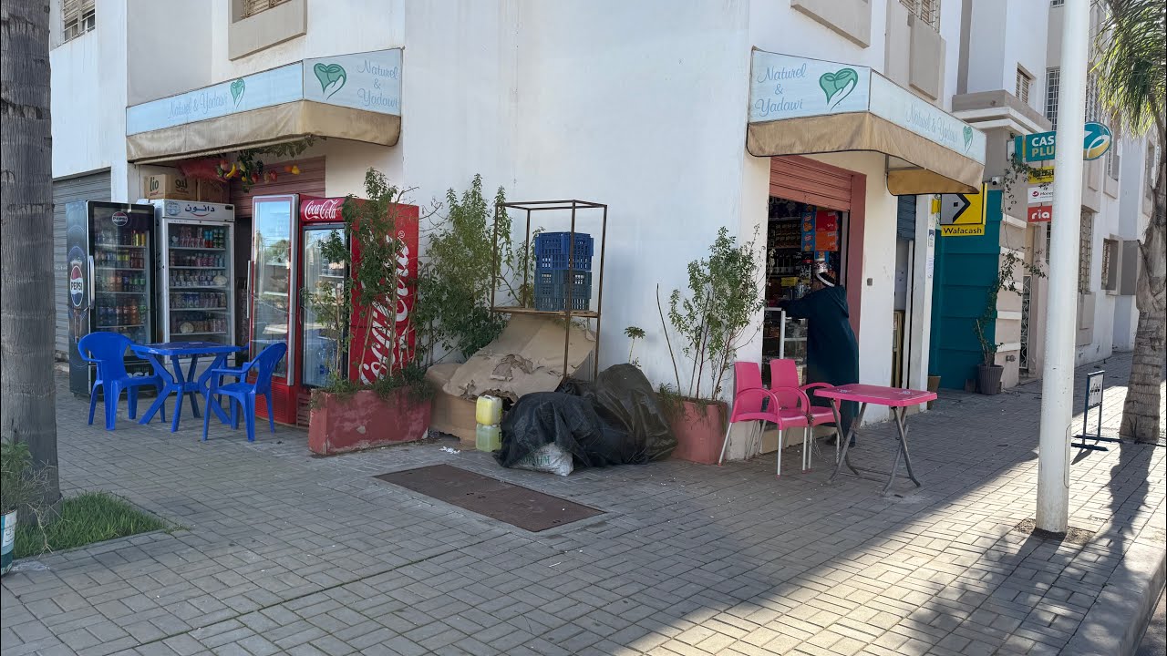 	تعرفوا على البقال الجديد لي فتح فإقامة شمس سيدي رحال