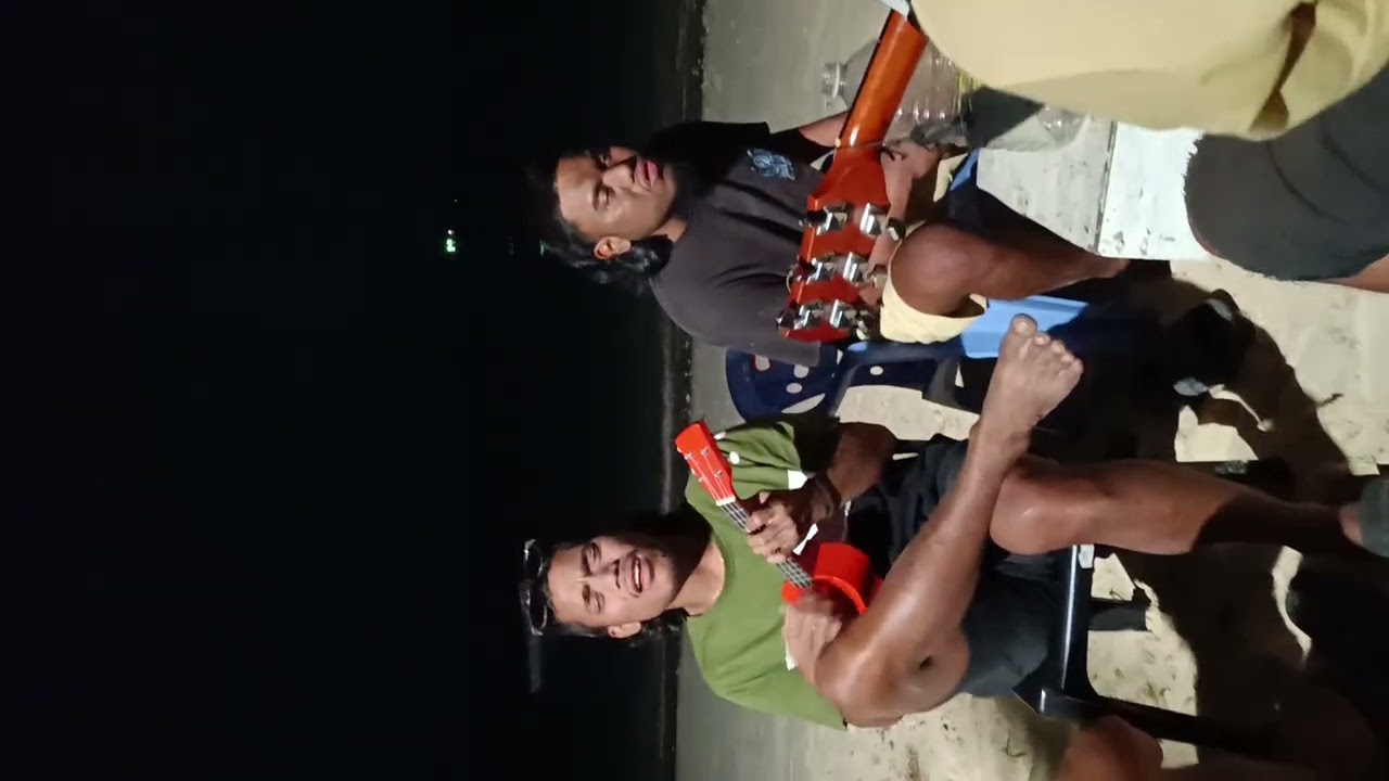 Nothing beats the sounds of acoustic guitar/ukulele and gushing waves