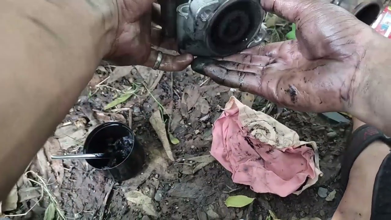how to clean EGR valve and intake manifold cleaning for Mitsubishi strada 2015 model