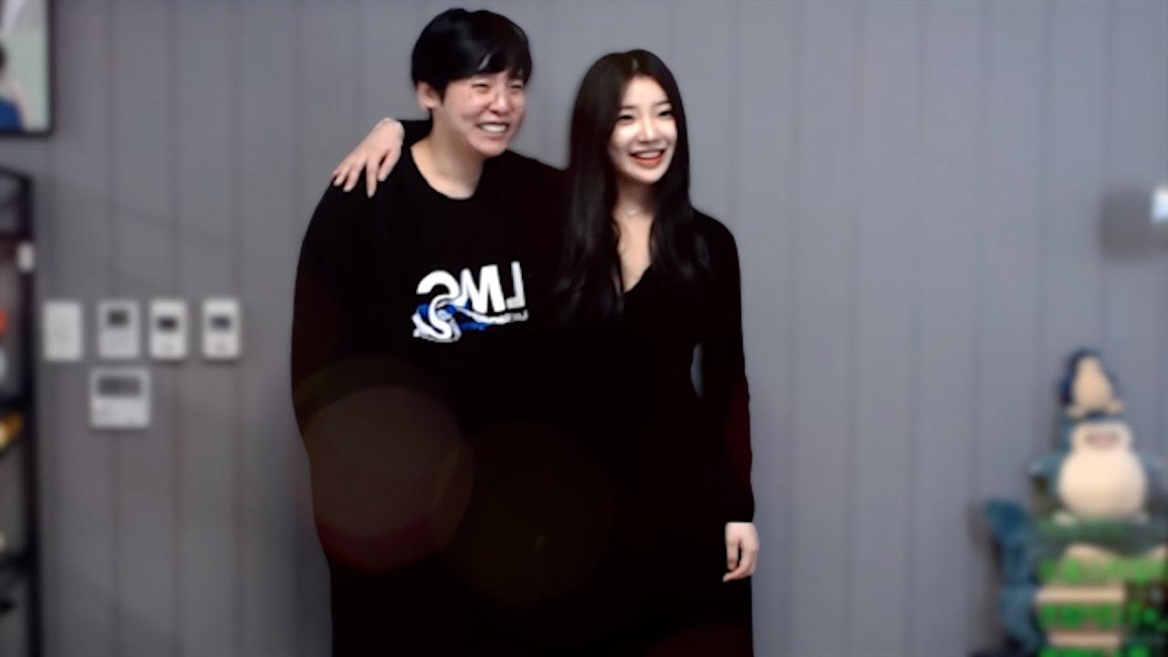 오빠 키 크네..ㅎㅎ?🤭